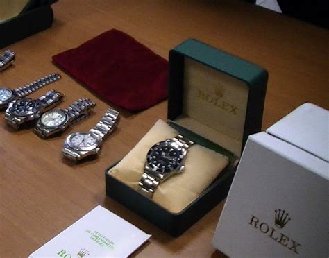 mercato rolex falsi|missing rolex moniker.